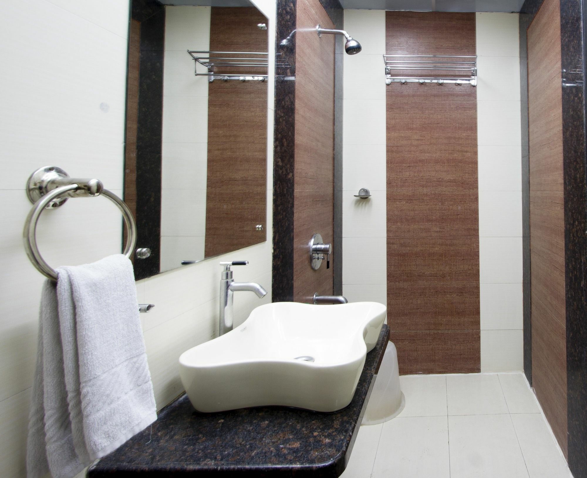Fabhotel Imperio - Nr Baner Hill Pune Exterior foto